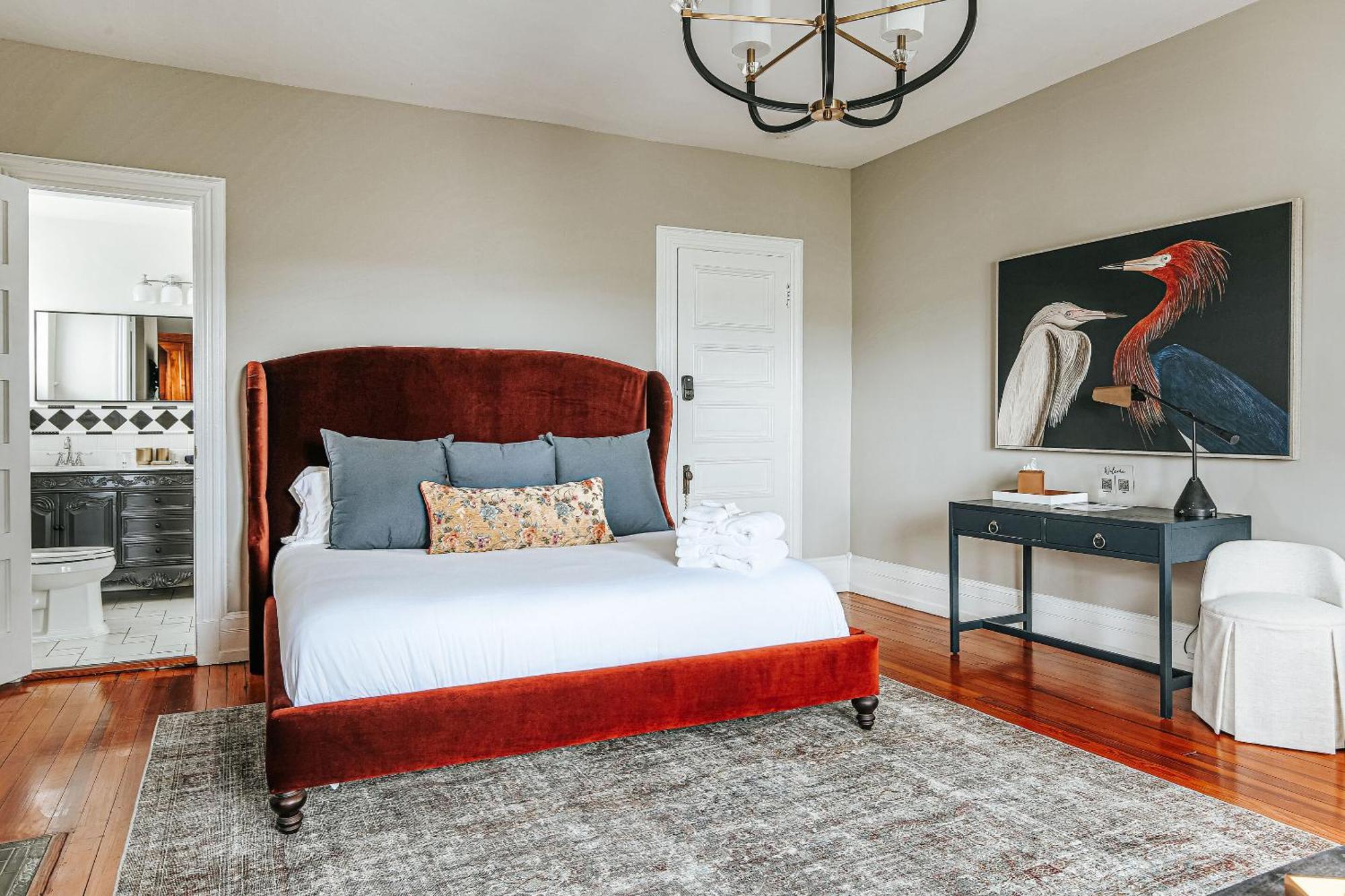 The Historic Berkeley Place Staunton Room photo